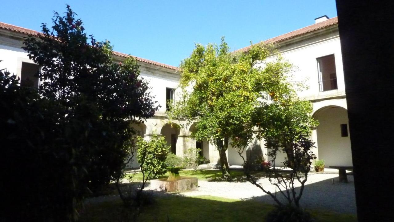 Mosteiro De S. Cristovao De Lafoes São Cristóvão de Lafões Exteriör bild